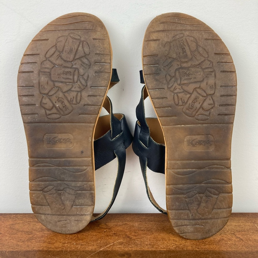 Korks by Kork-Ease Black Leather Toe Loop Strappy Sandals Women’s Size 7M. - Picture 10 of 12